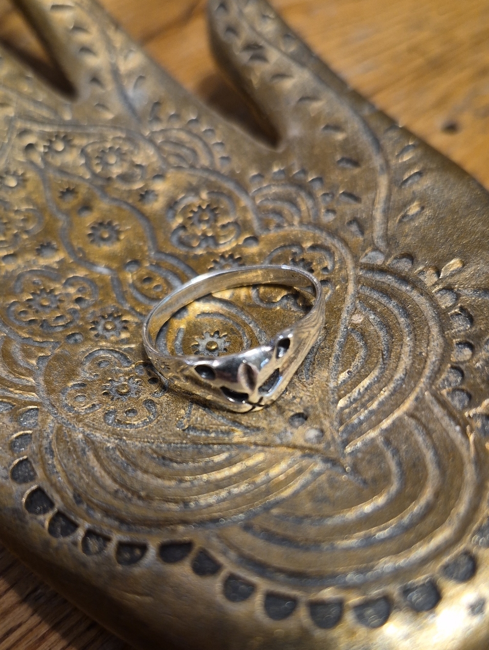 Sterling Silver Fox Or Cat Accent Women's Ring - Silver